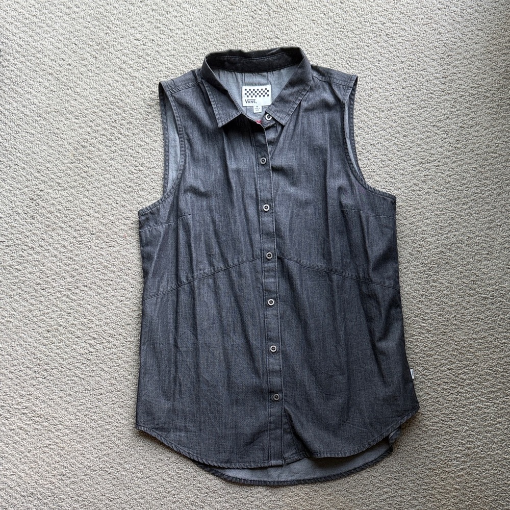 Vans Charcoal Sleeveless Denim Button-Up Shirt – Women’s Medium